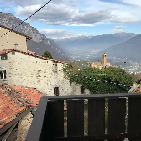 Caselaquiete Dom wakacyjny Angolo Terme